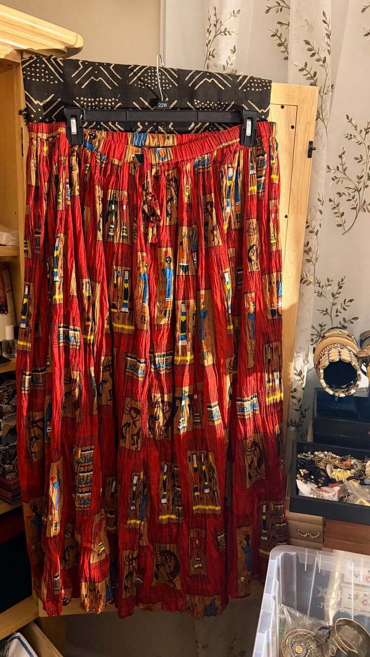 Le Mieux Studio Vtg Skirt Sz XL (will fit up to a 3x)